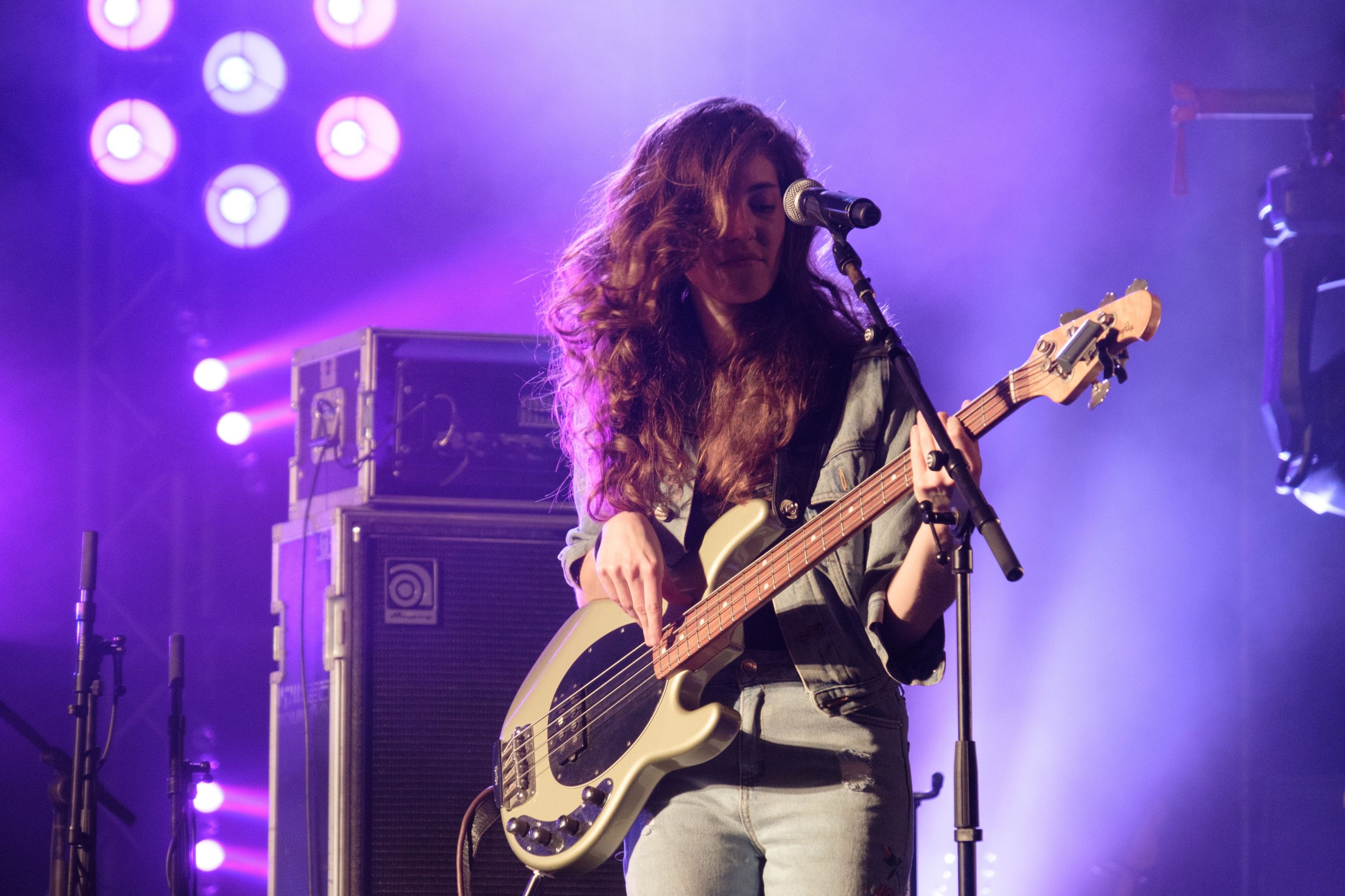 5-essentials-if-you-re-an-artist-touring-in-2022-amplifyyou